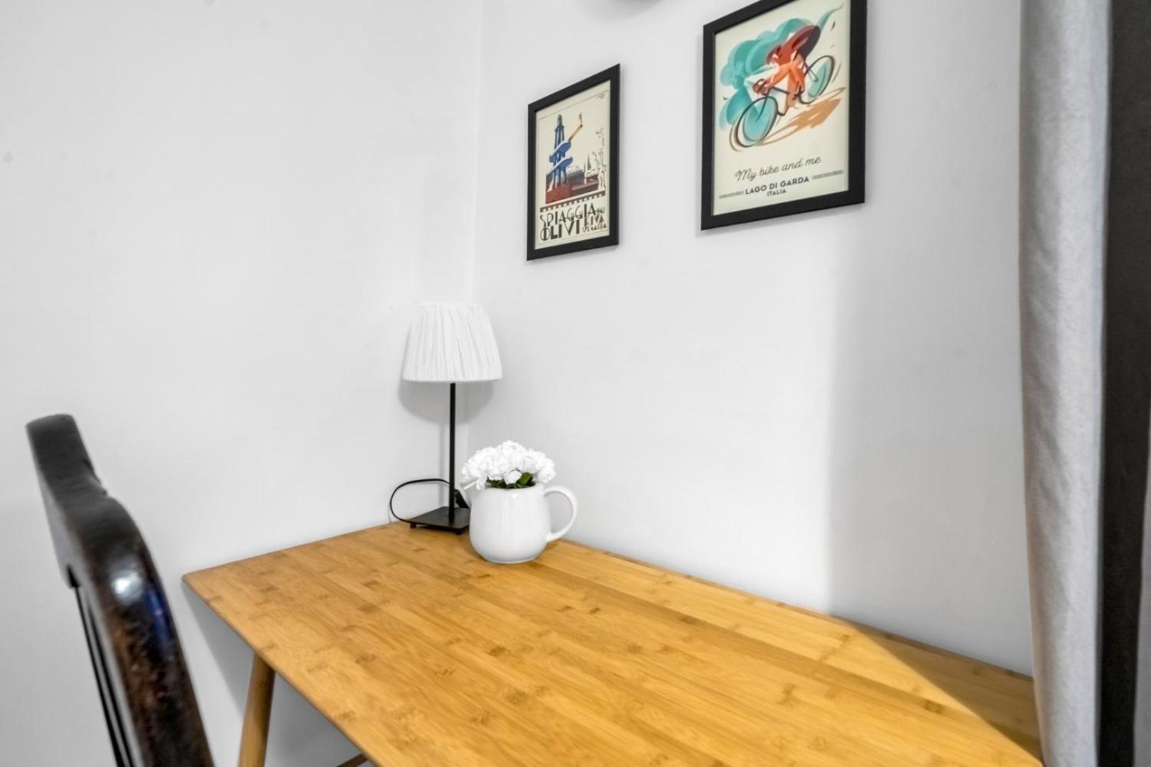 Centre Apartment- Location, Park&metro - By Rentujemy * Warszawa